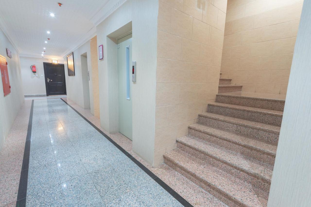 Praha Hotel Jeddah Luaran gambar