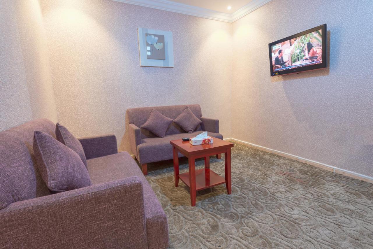 Praha Hotel Jeddah Luaran gambar