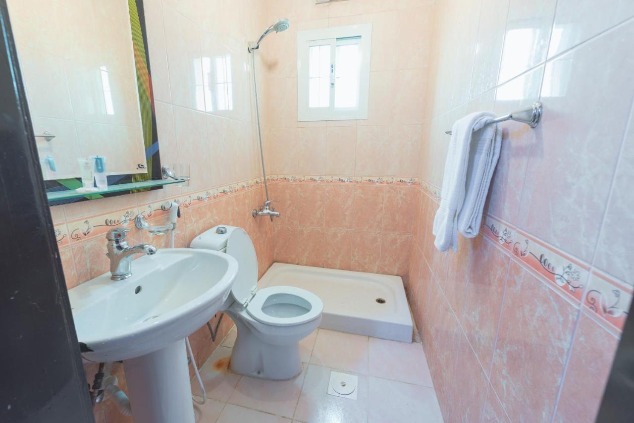 Praha Hotel Jeddah Luaran gambar